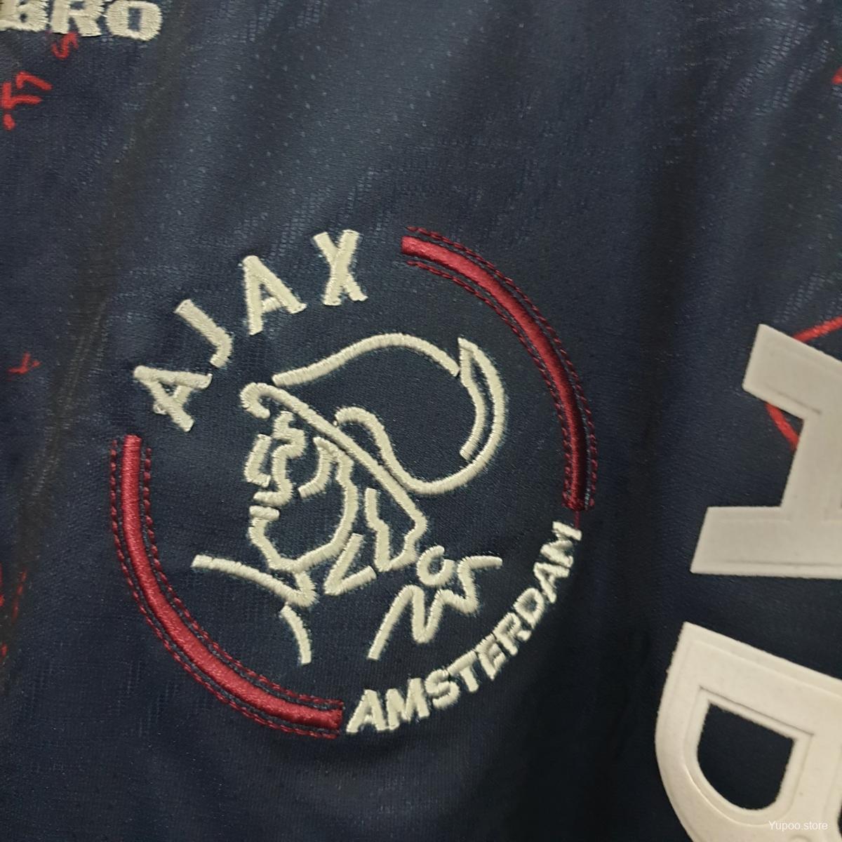 Ajax 94/95 away kit