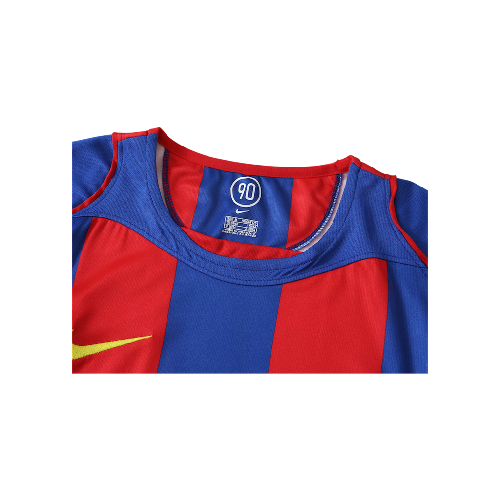 Barcelona 04/05 home kit