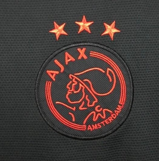 Ajax 21/22 third kit